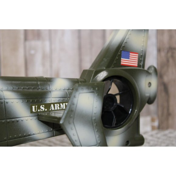 2001 GI Joe US Army Helicopter 2HQ-12w/Power Winch - Works! - Picture 9 of 13